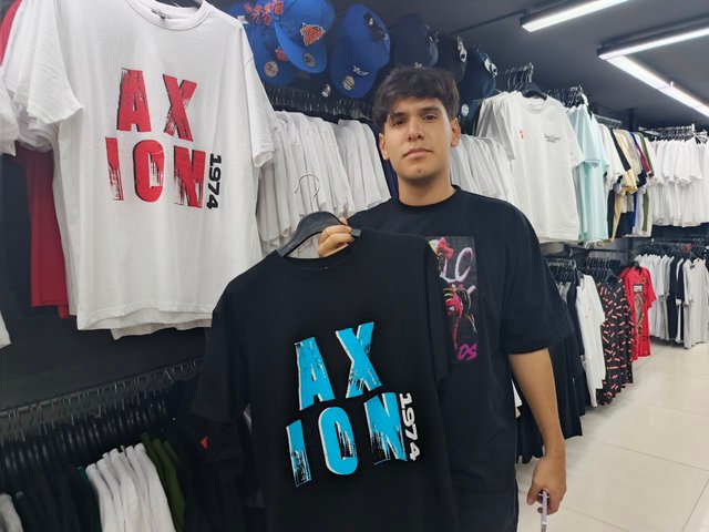 1000557144.jpg