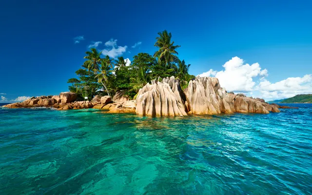 AP78907278_Seychelles_Trave (1).webp