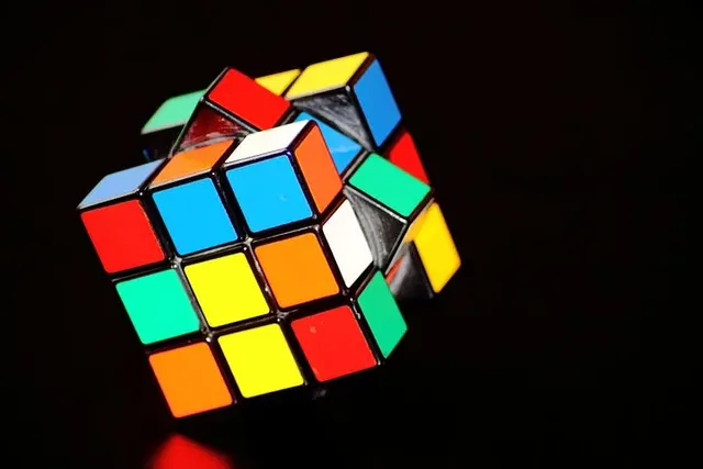 magic-cube-378543__480.webp
