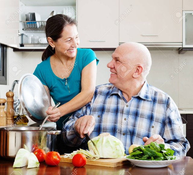 anciano vegetariano.jpg