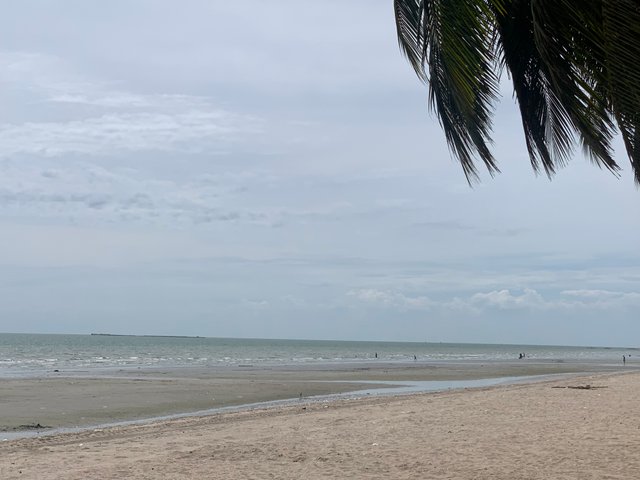 Bang Saen Beach4.jpg