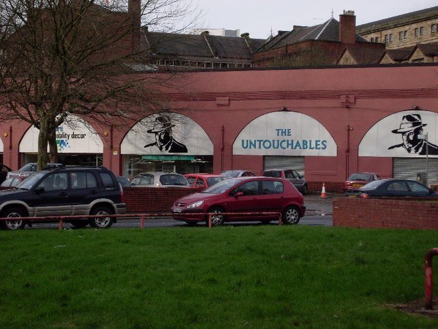 Untouchables_home_decor_-_geograph.org.uk_-_663633.jpg