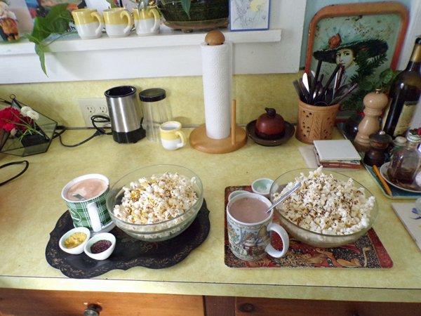 Movie afternoon - popcorn crop January 2020.jpg