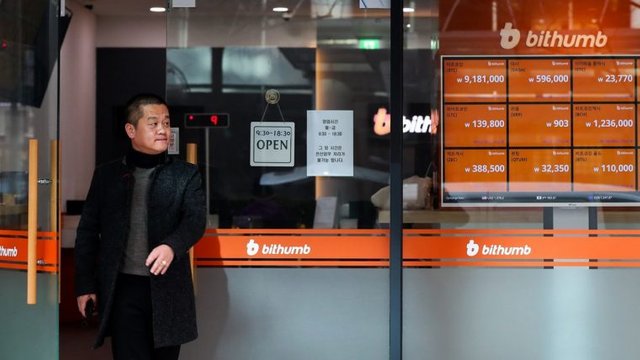 south-korean-crypto-exchange-bithumb-bans-employees-from-trading-bitcoin-760x428.jpg