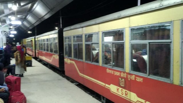 Kalka to simla toy train1.jpg