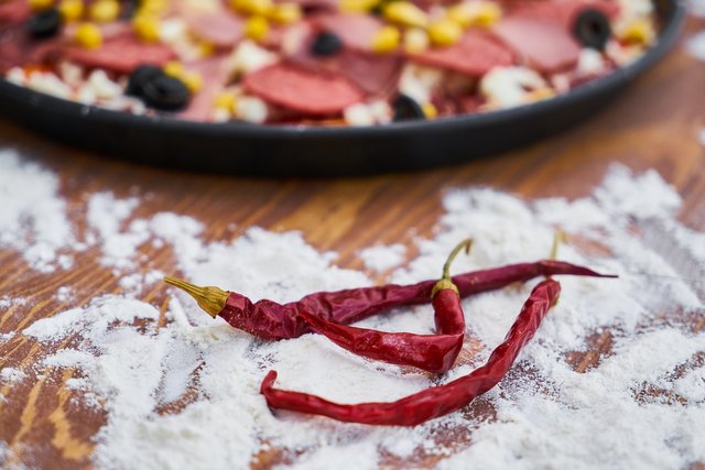 pizza-2779527_1920.jpg