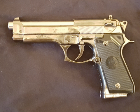 replica_gun_beretta.png