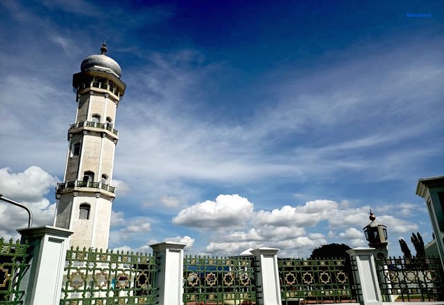 Masjid1_.jpeg