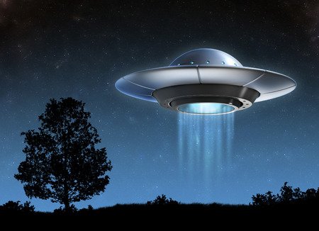 46355882-extranjero-nave-espacial-ufo.jpg