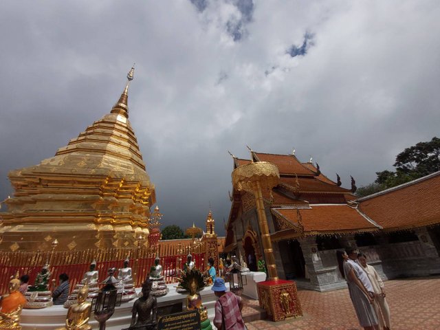 Wat Phra That Doi Suthep4.jpg