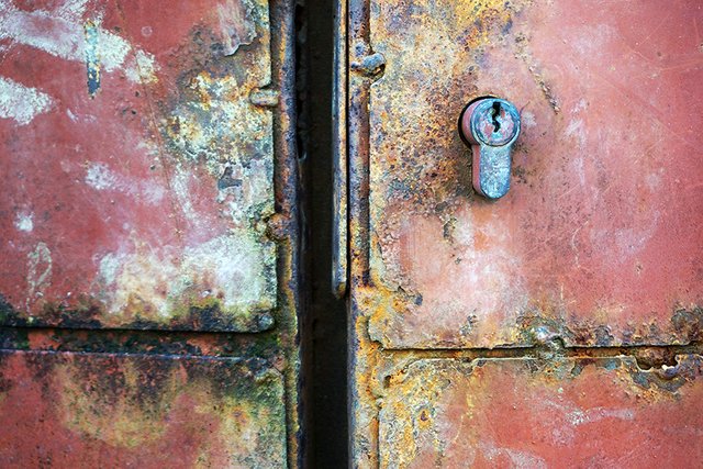 Lock on a Rusty Door s.jpg