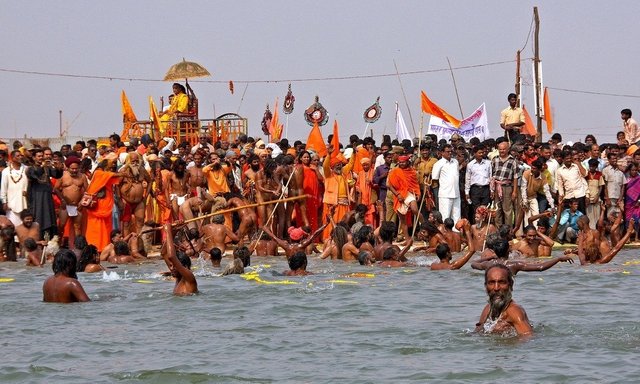 ardh kumbh allahabad.jpg