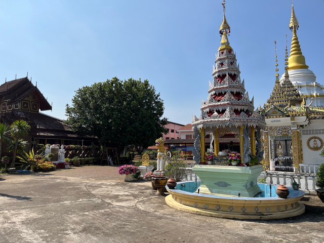 Wat Nantaram36.jpg