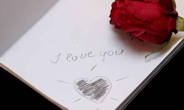 cartas-amor-enamorar-hombre-640x381.jpg.pagespeed.ce.HaNbmH3ZTO.jpg