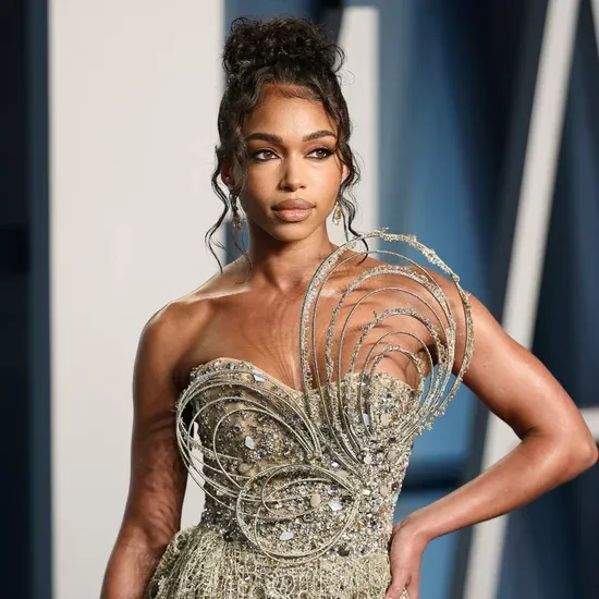 lori-harvey-tony-ward-dress-vanity-fair-oscars-party-2022.webp