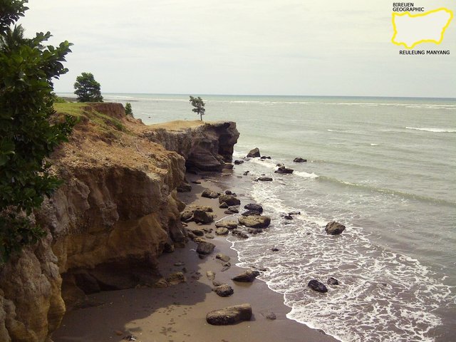 pantai reuleung manyang (3).jpg