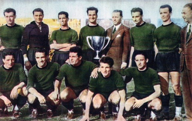 Associazione_Fascista_Calcio_Venezia_1940-1941.jpg