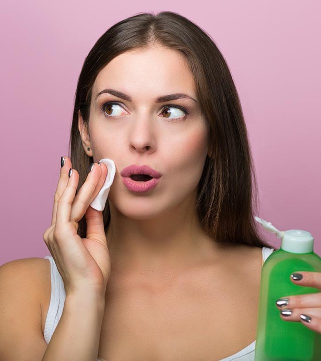 20-Best-Makeup-Removers.jpg