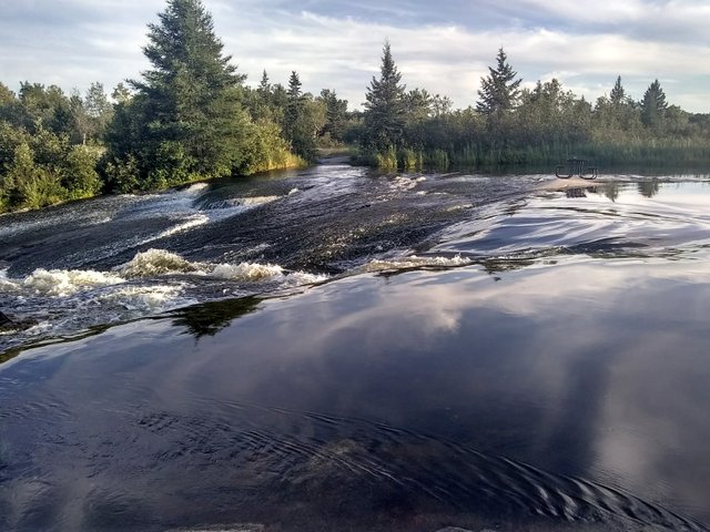 Pinawa Dam 14d.jpg