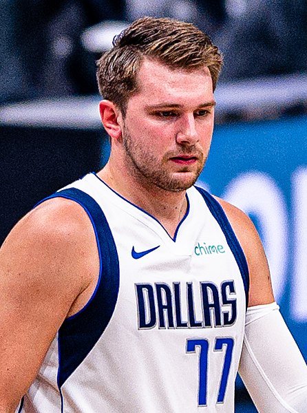 Luka_Dončić_2021.jpg