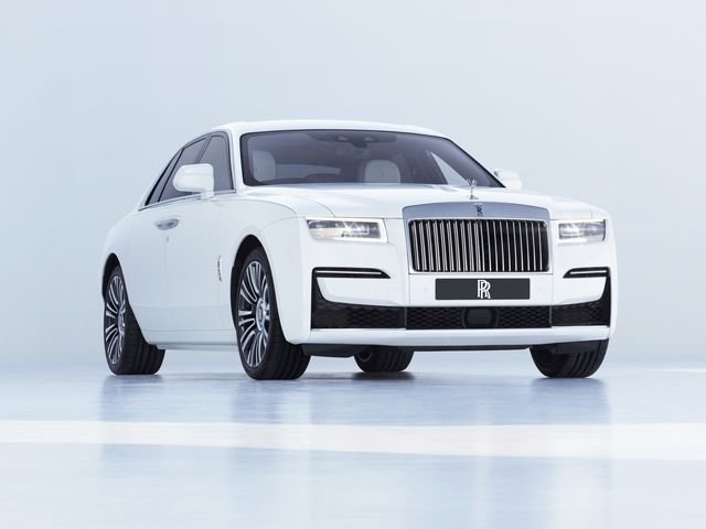 2021-rolls-royce-ghost-101-1598629989.jpg