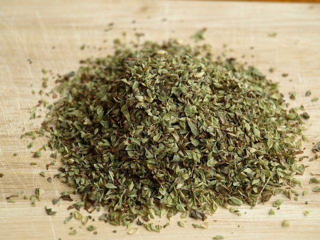 oregano.jpg