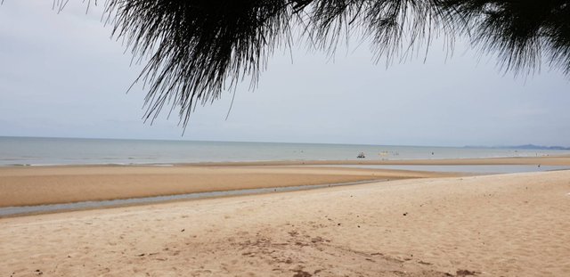 Cha-am beach 6.jpg