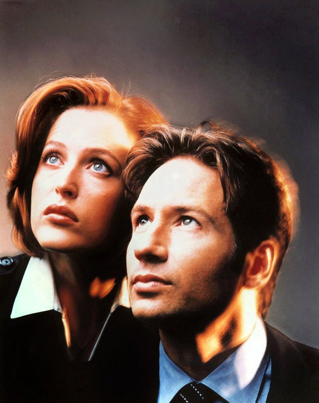 Fight-the-Future-Promo-Image-the-x-files-fight-the-future-7686910-1000-1261.jpg