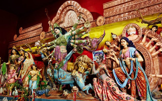 Durga-Puja-Kolkata.jpg