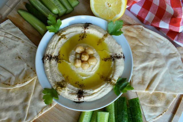 hummus.jpg