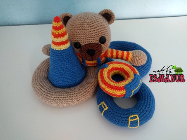 educational stacking toy teddy bear amigurumi pyramid