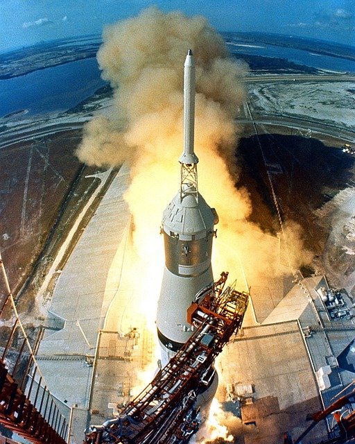 apollo-11-60617_640.jpg