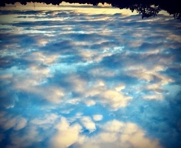 cloudsquare-flipped.jpg