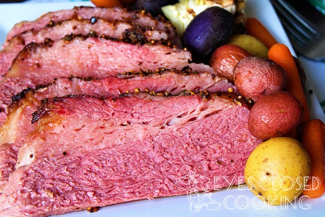 Eyes-Closed-Cooking---Oven-Baked-Corned-Beef---06.jpg