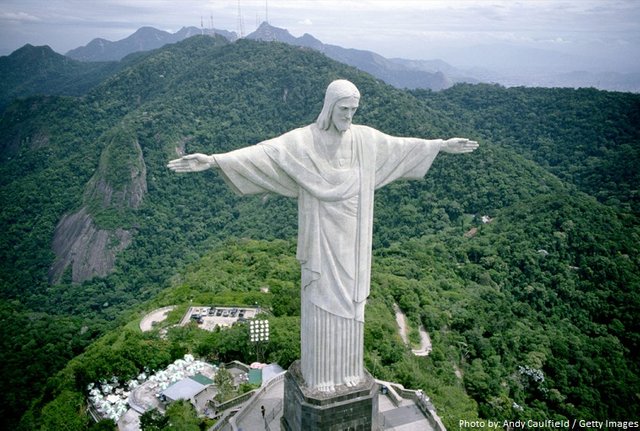 Christ-the-Redeemer.jpg