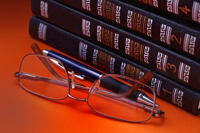 glasses-4847733_1280.jpg