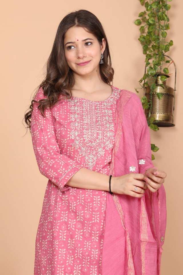 Heavy quality cotton cambric kurti with heavy zari embroidery and gotta.jpeg