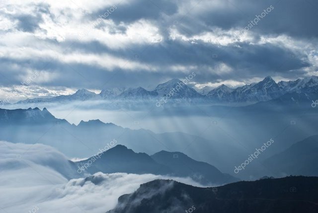 depositphotos_44446995-stock-photo-site-sea-of-clouds-waterfall.jpg