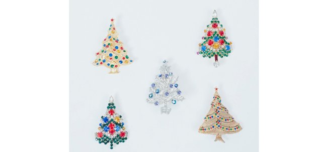 xmas pins (1).jpg