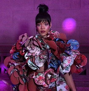 Rihanna_Met_Gala_2017.jpg