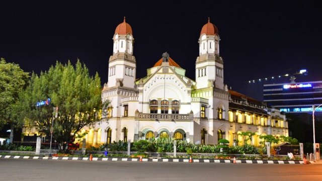 Lawang-Sewu.jpg