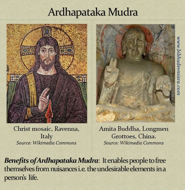 Ardhapataka Mudra.jpg