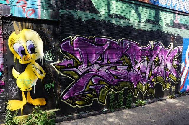 398 - Ek Sept sur Graffiti Alley.jpg