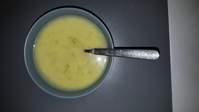 brocolli soup.jpg