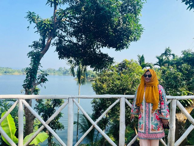 kaptai lake 15.jpg