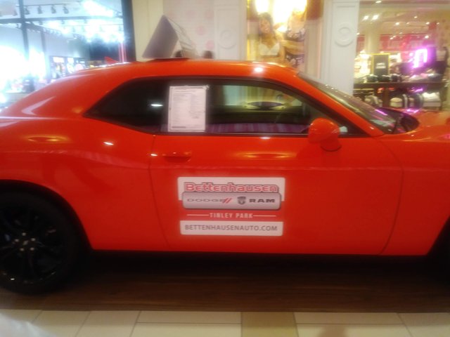 red mall car.jpg