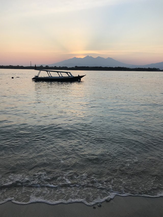 artboard-gili-sunrise.jpg