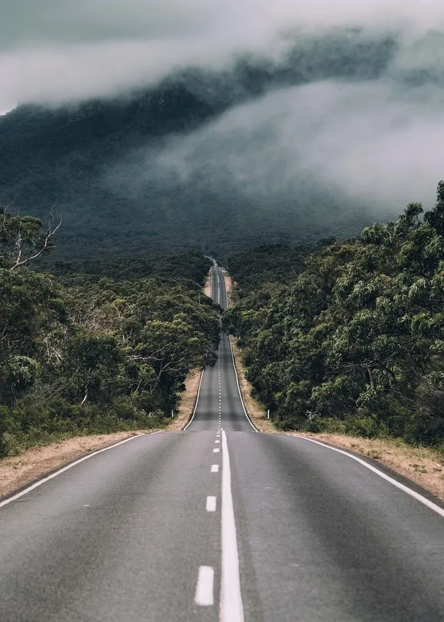 road-6702944_1280.webp
