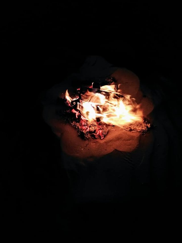 2. camp fire.jpg
