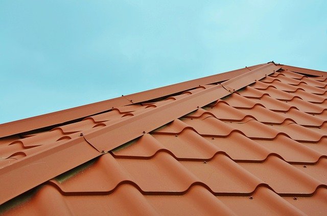 roof-2587752_640.jpg